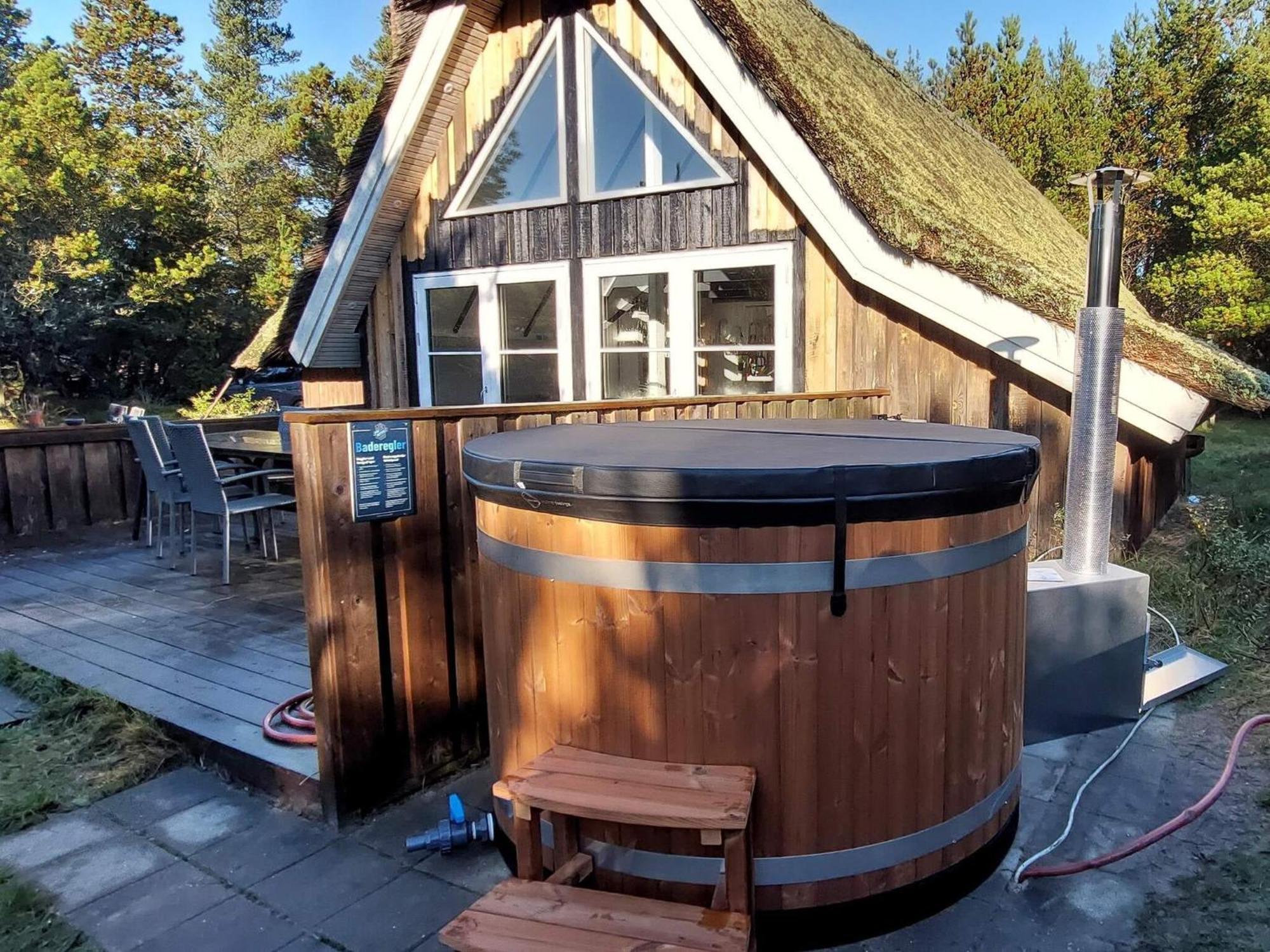 Four-bedroom In 39 Semesterbostad